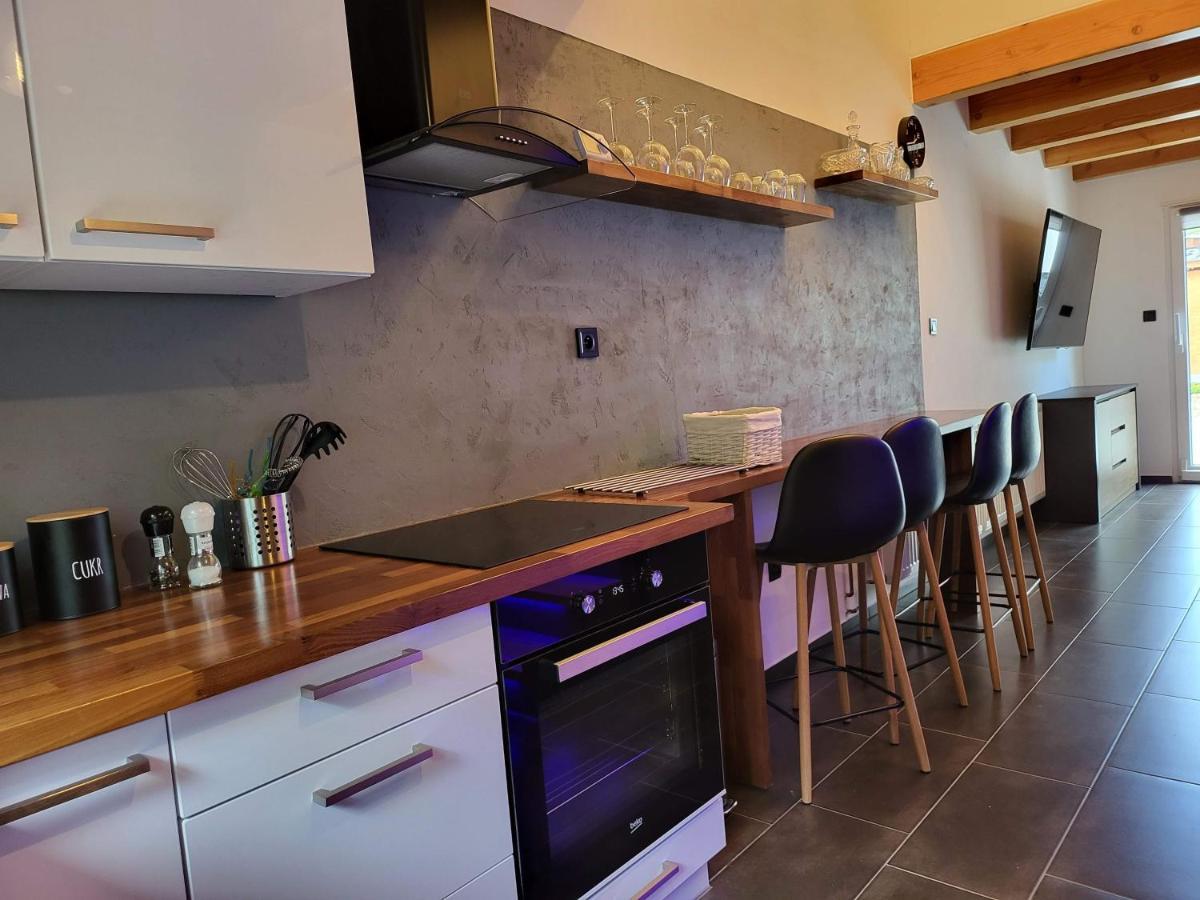 Privat Kras Βίλα Holstejn Εξωτερικό φωτογραφία